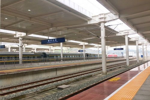 重庆至昆明新建高铁只需2小时「高铁四小时即达昆明来重庆推销周末游」